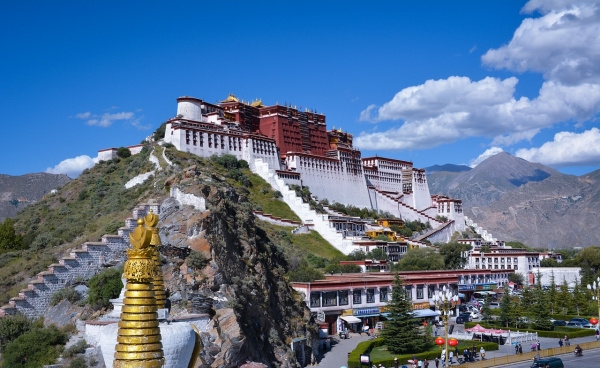 Tibet-Bhután-Nepál körutazás - Himalájai Királyságok