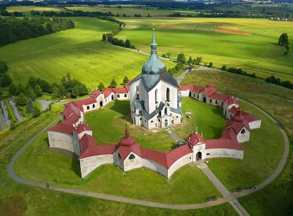 Dél-Csehország kastélyai és műremekei