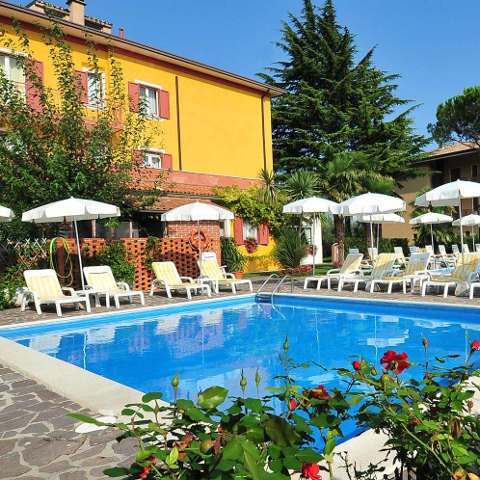 Olaszország - La Quiete Park Hotel *** - Manerba del Garda, Garda-tó