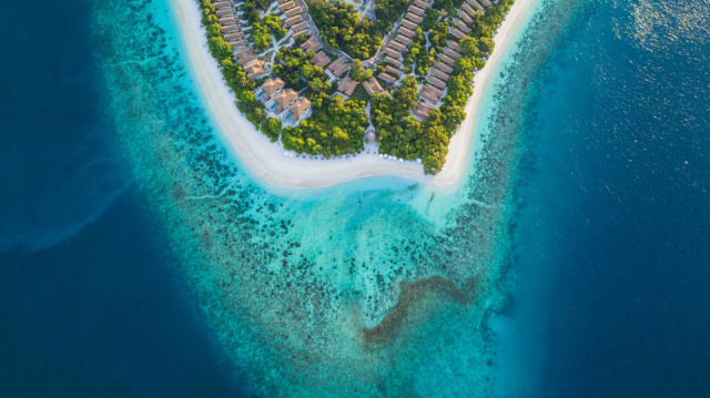 Maldív-szigetek - Reethi Faru Maldives Resort **** -  Raa Atoll