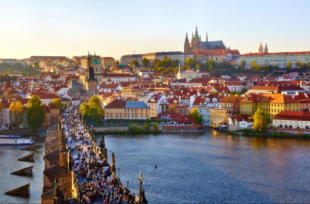 Cseh kastélyok és Prága