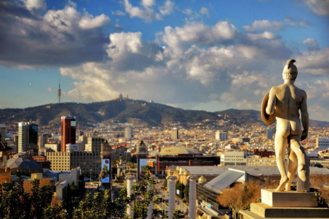 Hosszú hétvége Barcelonában, Gaudí és a modernizmus nyomában 2023
