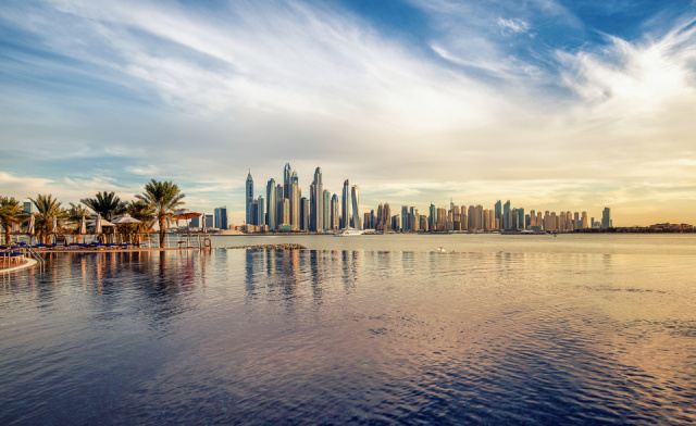 Az Emirátusok oázisai: Dubai és Abu Dhabi csoportos út magyar idegenvezetéssel