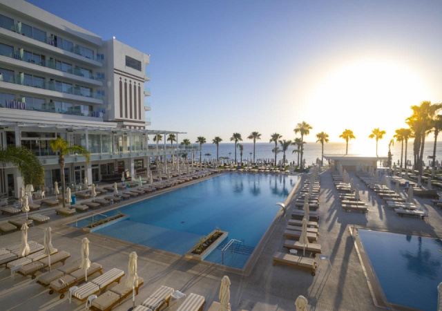 Ciprus - Constatinos The Great Beach Hotel ***** - Protaras