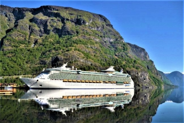 A norvég fjordok és az Északi-fok - csoportos hajóút magyar idegenvezetővel 2022.07.26.-08.07.