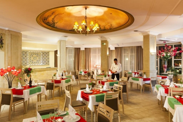 ROYAL KENZ THALASSO HOTEL & SPA ****- Utazás Budapestről