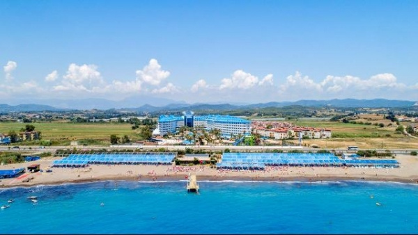 Crystal Admiral Resort Suites & Spa Hotel***** - UAI, repülővel