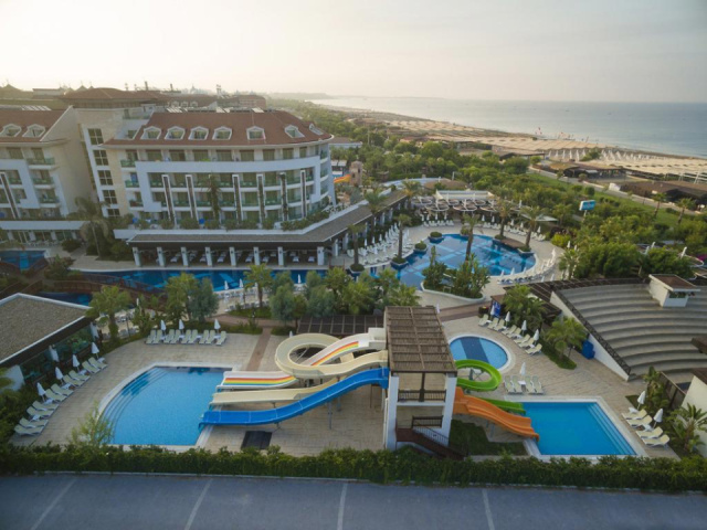 Sunis Evren Beach Resort Hotel & Spa *****