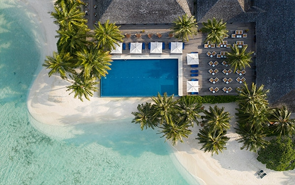 Maldív-szigetek / Vilamendhoo Island Resort****
