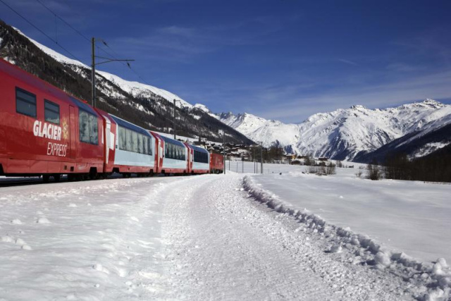 Svájc ikonikus hegyei között utazunk 2024
