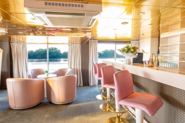 piano-bar5-ms-gerard-schmitter-pont-superieur-rhin-danube-croisieurope-corinne-cotard-corinne-cotard
