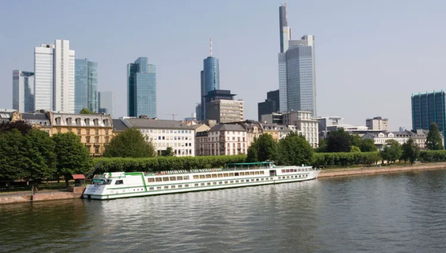 allemagne-rhin-francfort-bateau-navigation-croisieurope