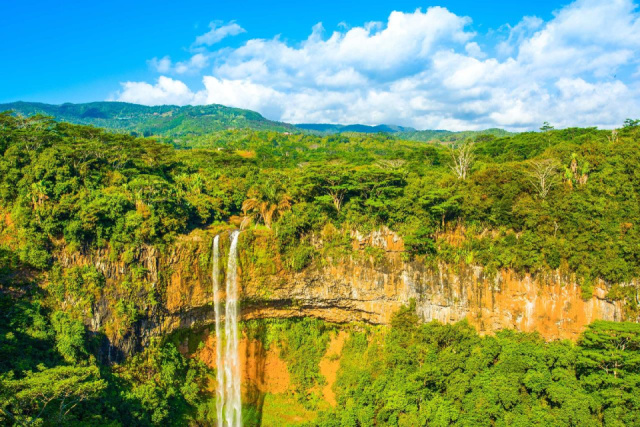 
MADAGASZKÁR - MAURITIUS
