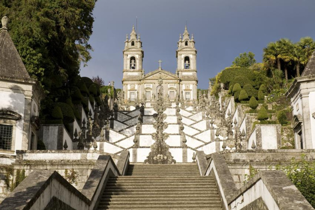 
PORTUGÁLIA NAGYKÖRUTAZÁS CSILLAGTÚRÁKKAL, PIHENÉSSEL - Csillagtúrák Lisszabonból, Lisszabontól Portóig, hajóval a Douro folyón
