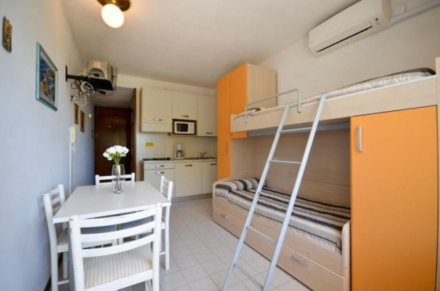 
Bristol Apartman - Nyaralás Bibione-ban
