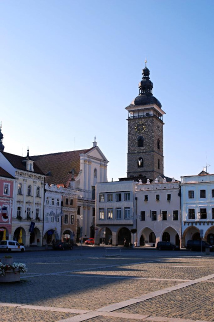 
DÉL-CSEHORSZÁGI KASTÉLYTÚRÁK ÉS DÉL-BOHÉMIÁBAN HAJÓVAL A MOLDVÁN - Morva karszt vidék–Kutna Hora–Český Šterberk–Hluboká–Ceský Krum
