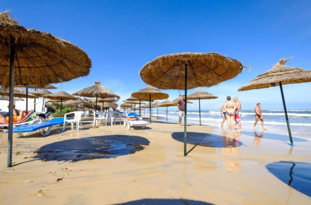 
ROYAL JINENE BEACH & SPA
