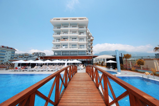 
Sey Beach Hotel & Spa
