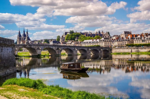 A Loire menti kastélyok - csoportos körutazás magyar
idegenvezetéssel 2025.05.22-26.