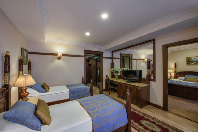 Delphin Palace Hotel***** -UAI