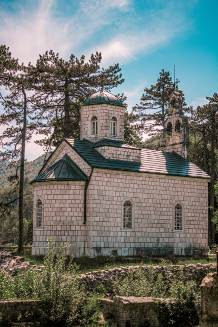 
Montenegró egy kis albán kitekintéssel, Montenegró
