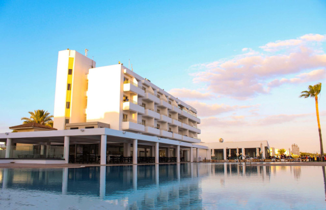 Ciprus - Piere Anne Beach Hotel *** - Ayia Napa