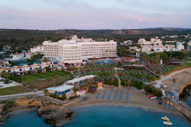 Ciprus - Cavo Maris Beach Hotel **** - Protaras