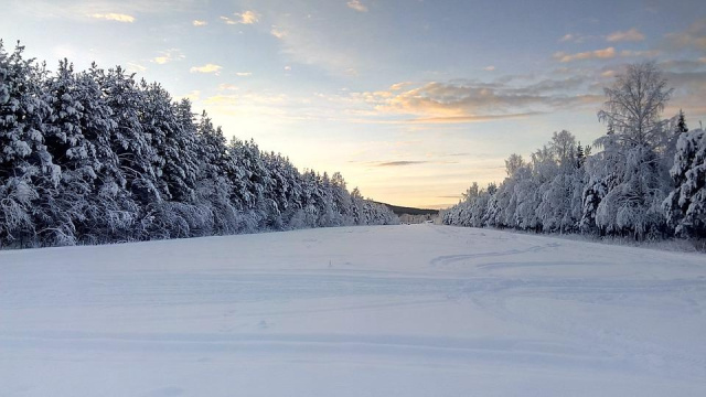 
LAPPFÖLD, AZ ÉSZAKI-FOK NYÁRON - Éjféli napsütésben Európa legészakibb pontján, irány a Nordkapp!
