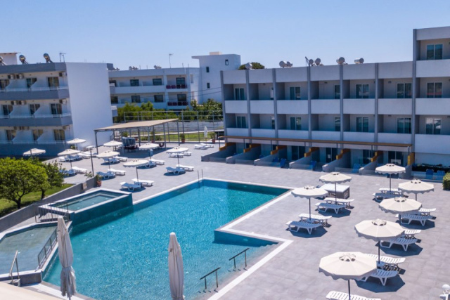 Hotel Tsampika*** AI