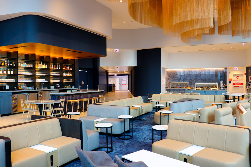 LOT Business Lounge 1
