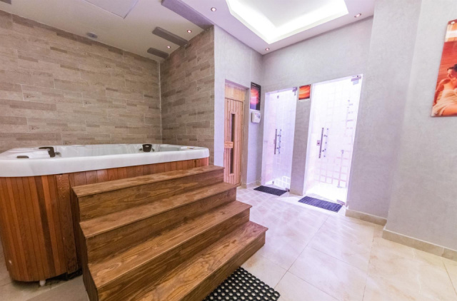 
Sunrise Holidays Resort (Adult Only +16)
