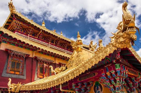 
Nagykörút Dél-Kínában - Jangce hajóúttal „kis Tibet” meglátogatásával
