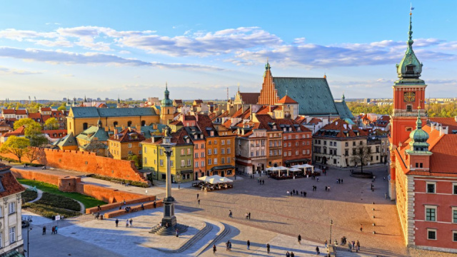 
VARSÓ, GDANSK ÉS A MAZURI-TÓVIDÉK
