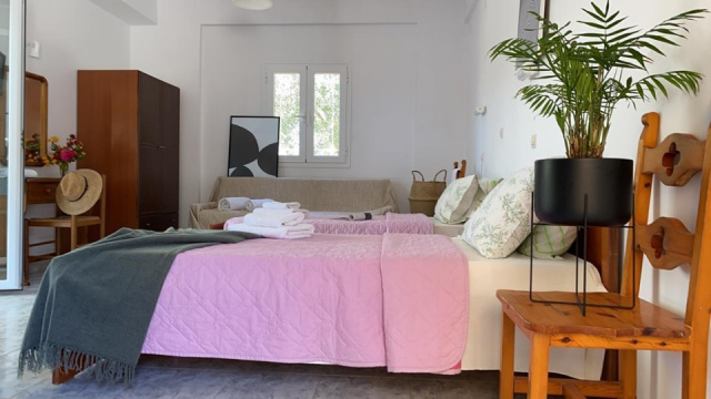 
Zaharoula Apartmanház
