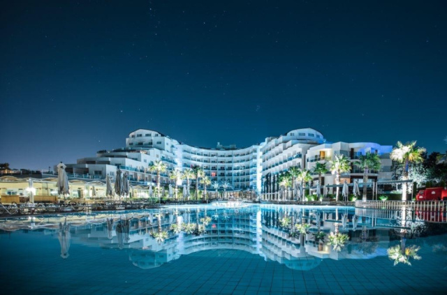 
SEALIGHT RESORT HOTEL
