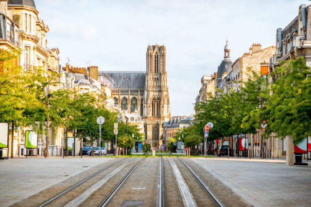 Loire-völgyi kastélyok és Reims, Párizzsal fűszerezve