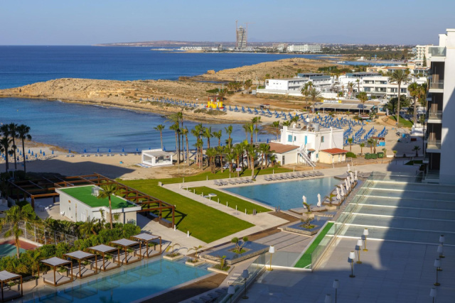
Chrysomare Beach Hotel & Resort

