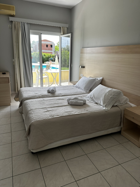 Alexandros Apartmanház