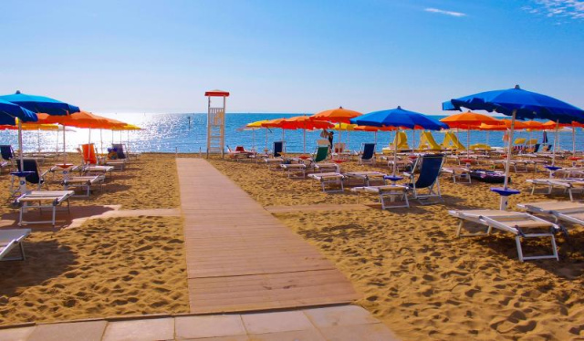 
Cristallo Apartman - Nyaralás Lignano-ban
