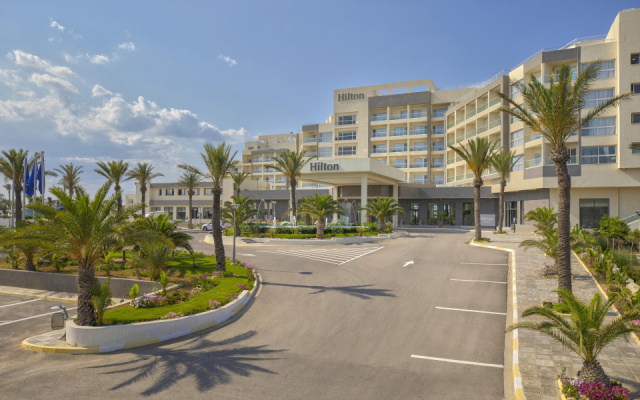 
HILTON SKANES BEACH RESORT
