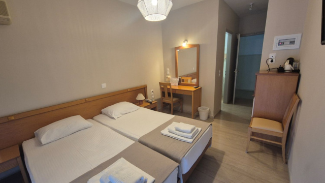 Hotel Summery *** RE