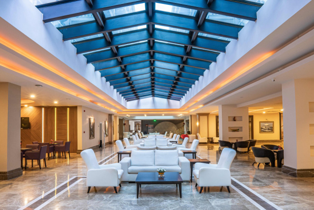 
AYDINBEY FAMOUS RESORT
