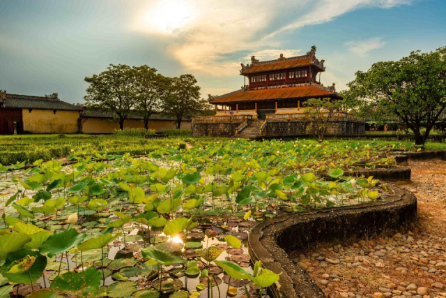 
VIETNAM – LAOSZ – KAMBODZSA NAGYKÖRUTAZÁS

