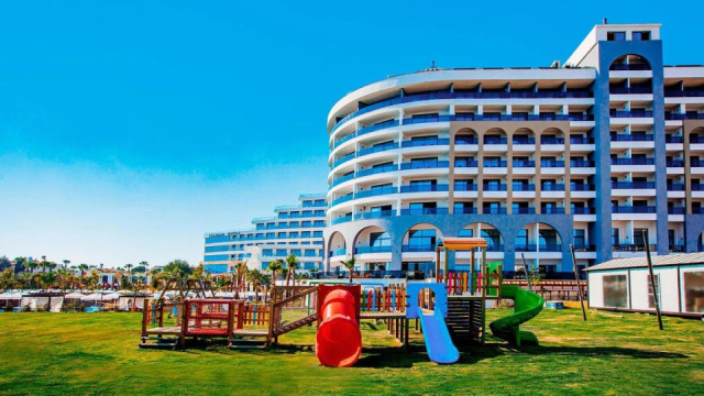 Alarcha Resort