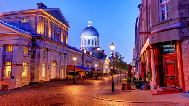 
KÖRUTAZÁS KELET-KANADÁBAN
