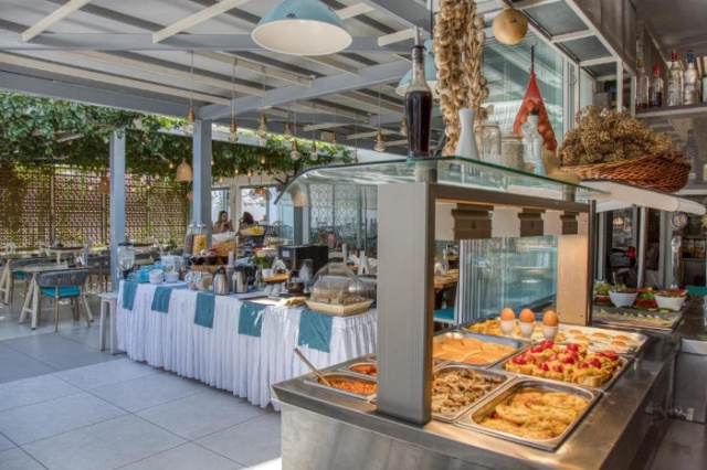 
Camelot Royal Beds Apts
