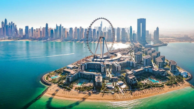 
Kína körút Dubai stoppal – Ősi falak, modern csodák
