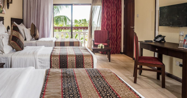 PrideInn Paradise Beach Resort****, FP