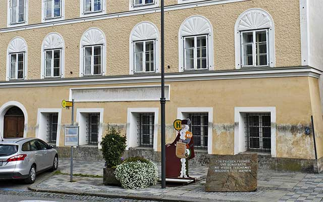 
Történelmi detektívtúra Adolf Hitler nyomában
