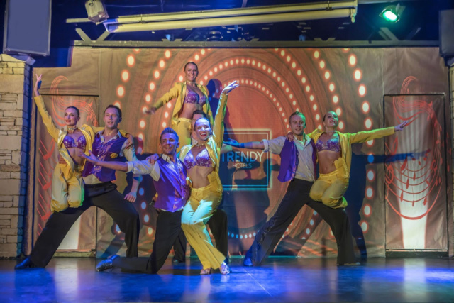 
Trendy Side Beach (Adults Only 16+)
